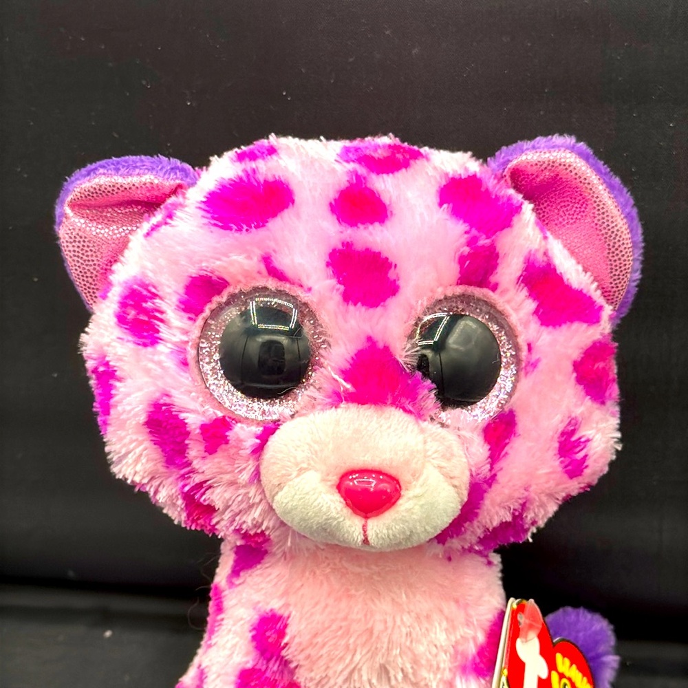 Ty beanie boo “Glamour” the cat